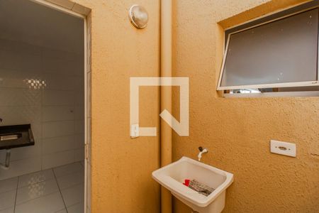 Casa para alugar com 70m², 2 quartos e 2 vagas Casa para alugar com 70m², 2 quartos e 2 vagasÁrea de Serviço