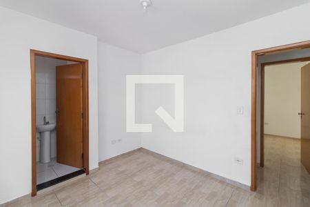Casa para alugar com 70m², 2 quartos e 2 vagas Casa para alugar com 70m², 2 quartos e 2 vagasSuíte 2