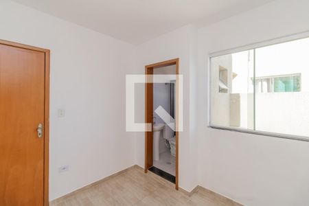 Suíte 1 de casa para alugar com 2 quartos, 70m² em Vila Paranagua, São Paulo