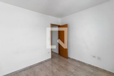 Casa para alugar com 70m², 2 quartos e 2 vagas Casa para alugar com 70m², 2 quartos e 2 vagasSuíte 2