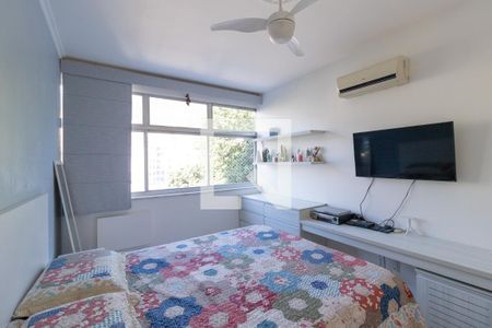 Quarto 1 de apartamento à venda com 4 quartos, 130m² em Tijuca, Rio de Janeiro