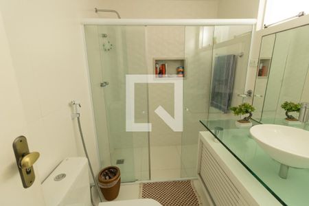 Apartamento à venda com 130m², 4 quartos e 1 vagaBanheiro da Suíte