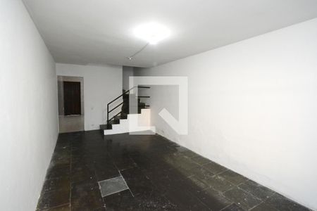 Sala de casa para alugar com 3 quartos, 92m² em Conjunto Residencial Sabará - Campo Grande, São Paulo