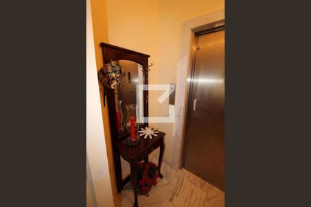 Apartamento à venda com 256m², 4 quartos e 3 vagasHall de entrada