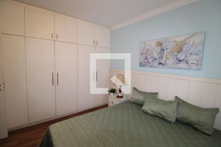 Apartamento à venda com 256m², 4 quartos e 3 vagasSuíte 2