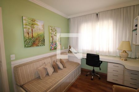 Apartamento à venda com 256m², 4 quartos e 3 vagasSuíte 3