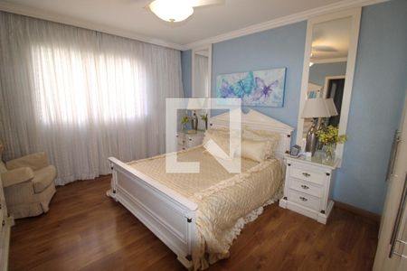 Apartamento à venda com 256m², 4 quartos e 3 vagasSuíte 1