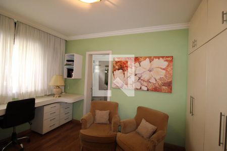 Apartamento à venda com 256m², 4 quartos e 3 vagasSuíte 3