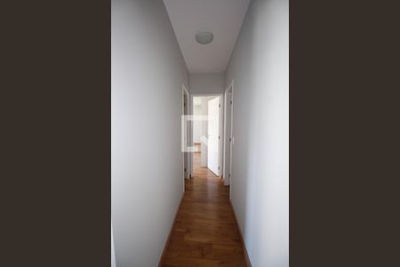 Corredor de apartamento à venda com 2 quartos, 51m² em Vila Andrade, São Paulo