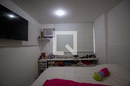 Apartamento à venda com 164m², 4 quartos e 2 vagasSuíte 1