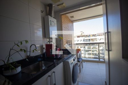 Apartamento à venda com 164m², 4 quartos e 2 vagasCozinha e Área de Serviço