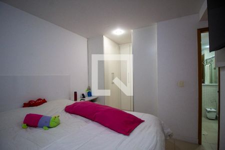 Apartamento à venda com 164m², 4 quartos e 2 vagasSuíte 1