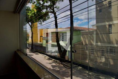 Sala - Janela Vista de apartamento para alugar com 3 quartos, 87m² em Calafate, Belo Horizonte