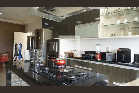 Casa de condomínio à venda com 563m², 6 quartos e 4 vagasCozinha