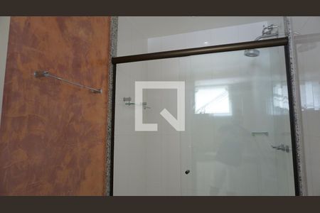 Casa de condomínio à venda com 563m², 6 quartos e 4 vagasBanheiro Suite Empregada