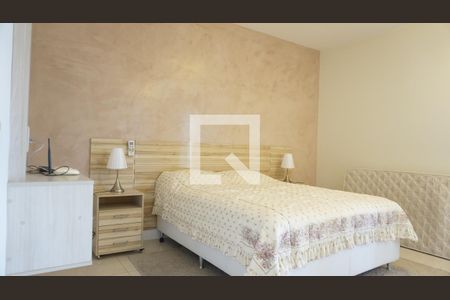 Casa de condomínio à venda com 563m², 6 quartos e 4 vagasSuite 2