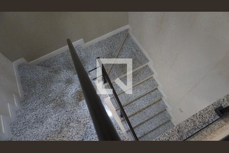 Casa de condomínio à venda com 563m², 6 quartos e 4 vagasEscada Segundo andar