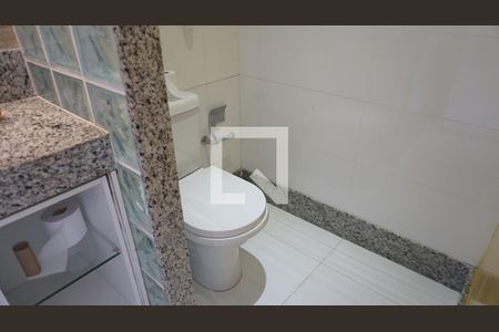 Casa de condomínio à venda com 563m², 6 quartos e 4 vagasLavabo