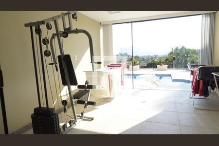 Casa de condomínio à venda com 563m², 6 quartos e 4 vagasAcademia