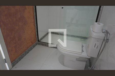Casa de condomínio à venda com 563m², 6 quartos e 4 vagasBanheiro Suite Empregada