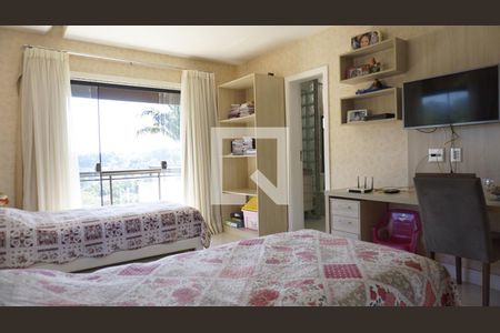 Casa de condomínio à venda com 563m², 6 quartos e 4 vagasSuite 4