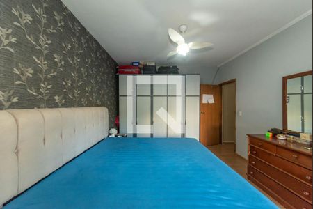 Casa à venda com 288m², 5 quartos e 5 vagasCasa 2 - Suíte