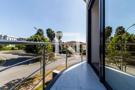 Casa de condomínio à venda com 540m², 4 quartos e 4 vagasVaranda Suíte 4
