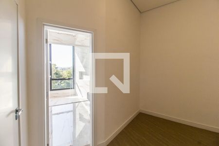 Casa de condomínio à venda com 540m², 4 quartos e 4 vagasCloset da suíte 1