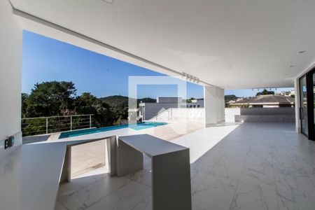 Casa de condomínio à venda com 540m², 4 quartos e 4 vagasÁrea gourmet