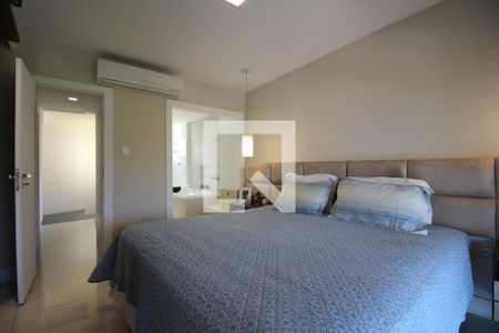 Casa de condomínio à venda com 320m², 5 quartos e 2 vagasQuarto 4 Suíte Principal