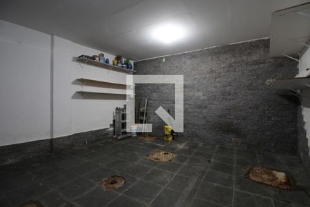 Casa de condomínio à venda com 320m², 5 quartos e 2 vagasGaragem