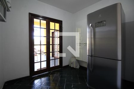 Casa de condomínio à venda com 320m², 5 quartos e 2 vagasCozinha