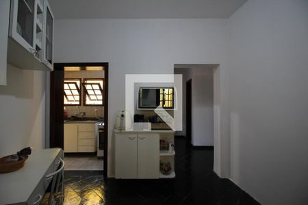 Casa de condomínio à venda com 320m², 5 quartos e 2 vagasCozinha