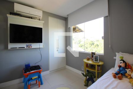 Casa de condomínio à venda com 320m², 5 quartos e 2 vagasQuarto 3 Suíte
