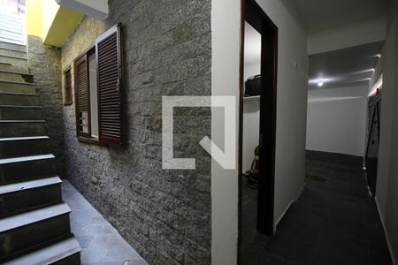 Casa de condomínio à venda com 320m², 5 quartos e 2 vagasÁrea Externa Entrada