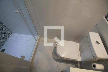 Casa de condomínio à venda com 320m², 5 quartos e 2 vagasQuarto 3 Banheiro da Suíte