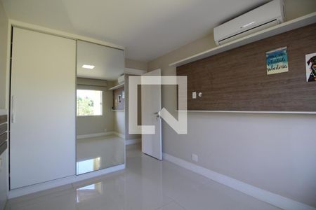 Casa de condomínio à venda com 320m², 5 quartos e 2 vagasQuarto 1