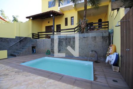 Casa de condomínio à venda com 320m², 5 quartos e 2 vagasÁrea Externa Piscina