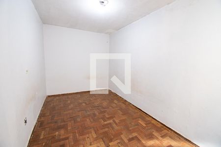 Quarto de casa para alugar com 3 quartos, 150m² em Taguatinga Sul (taguatinga), Brasília