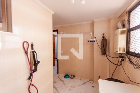 Apartamento à venda com 125m², 3 quartos e 2 vagas Apartamento à venda com 125m², 3 quartos e 2 vagasÁrea de Serviço
