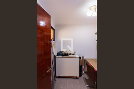 Apartamento à venda com 125m², 3 quartos e 2 vagas Apartamento à venda com 125m², 3 quartos e 2 vagasQuarto de Serviço