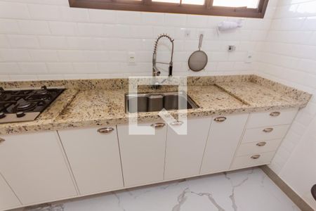 Apartamento à venda com 125m², 3 quartos e 2 vagas Apartamento à venda com 125m², 3 quartos e 2 vagasPia