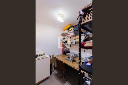 Apartamento à venda com 125m², 3 quartos e 2 vagas Apartamento à venda com 125m², 3 quartos e 2 vagasQuarto de Serviço