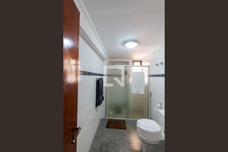Apartamento à venda com 125m², 3 quartos e 2 vagas Apartamento à venda com 125m², 3 quartos e 2 vagasBanheiro