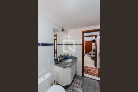 Apartamento à venda com 125m², 3 quartos e 2 vagas Apartamento à venda com 125m², 3 quartos e 2 vagasBanheiro