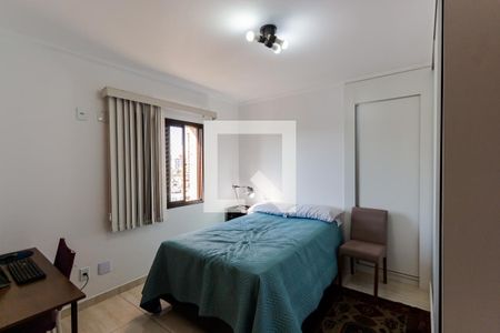 Apartamento à venda com 125m², 3 quartos e 2 vagas Apartamento à venda com 125m², 3 quartos e 2 vagasSuíte