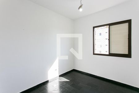 Apartamento à venda com 90m², 3 quartos e 1 vagaQuarto 2