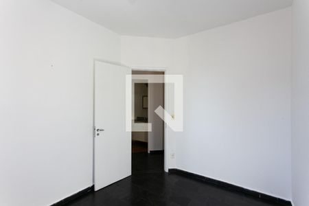 Apartamento à venda com 90m², 3 quartos e 1 vagaQuarto 2