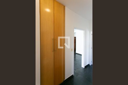 Apartamento à venda com 90m², 3 quartos e 1 vagaCorredor - Armários