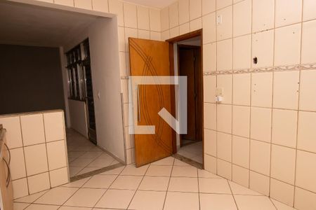 Casa de condomínio à venda com 249m², 3 quartos e 3 vagasCozinha